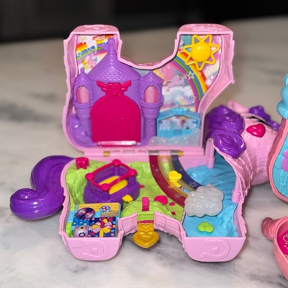 Polly Pocket Puppy Party Piñata & Unicorn Travel Toy Exteriors. - Picture 4 of 8